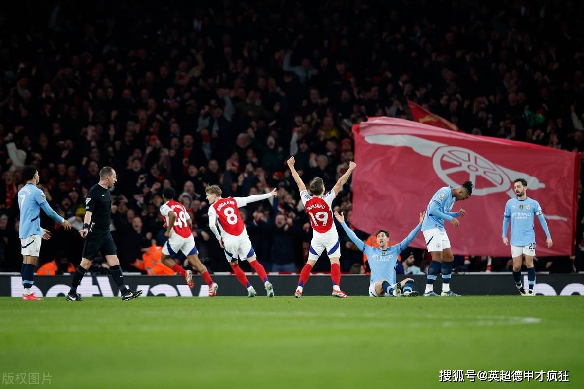 清晨曼城刷新队史纪录——中超节点到来，球迷炸锅，球队文化再被提及