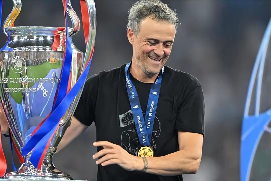 欧超杯倒计时，西汉姆赛后扳平良机，细节引发关注，悬念犹存，高层口径保持一致